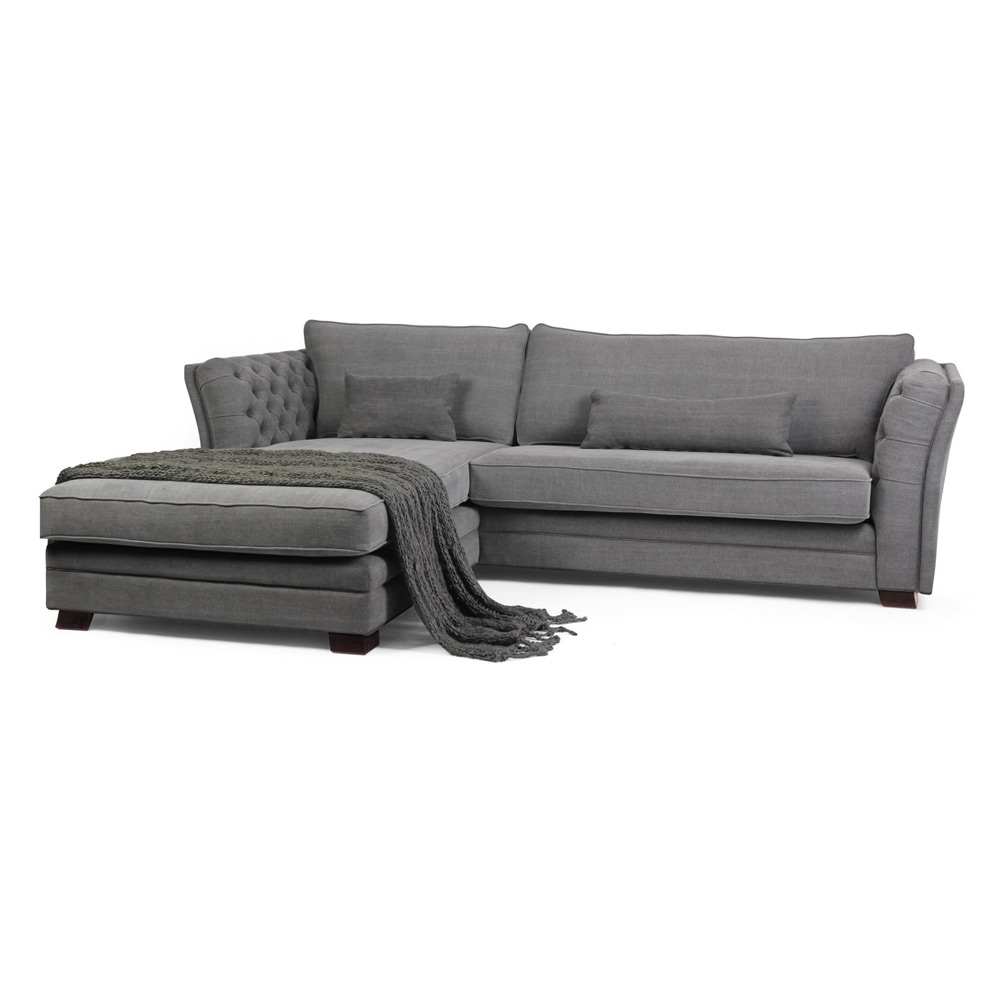 Loungebank Queen