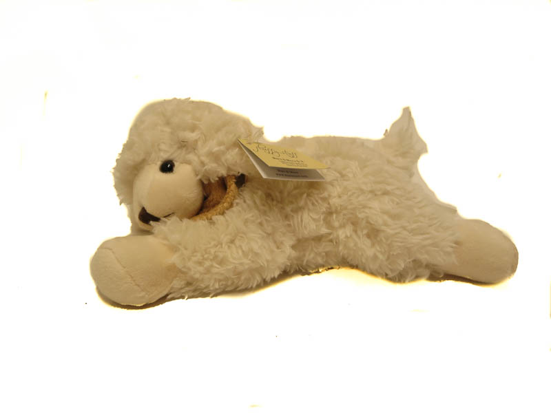 Schaap met bruine sjaal